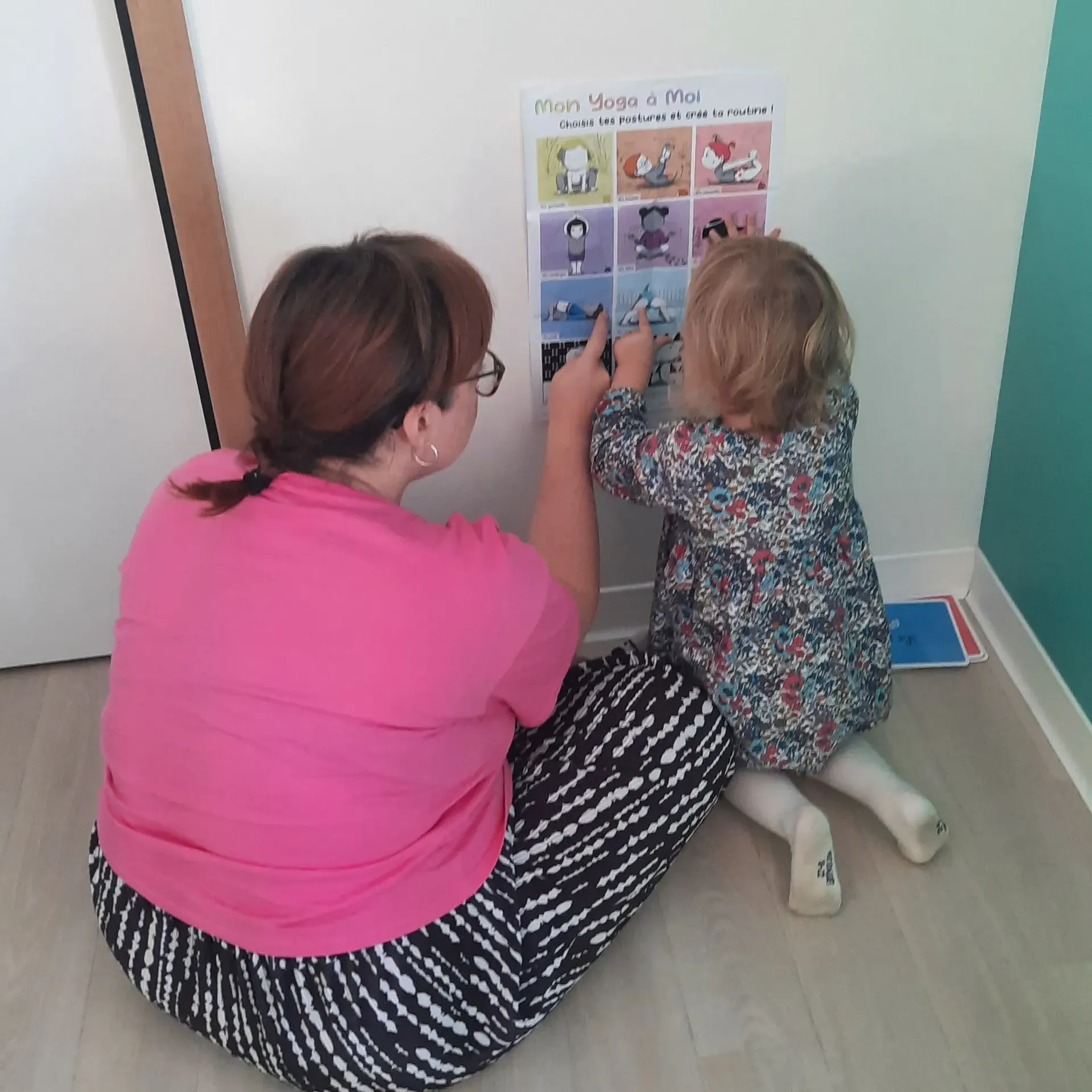 Un instant dans la crèche
