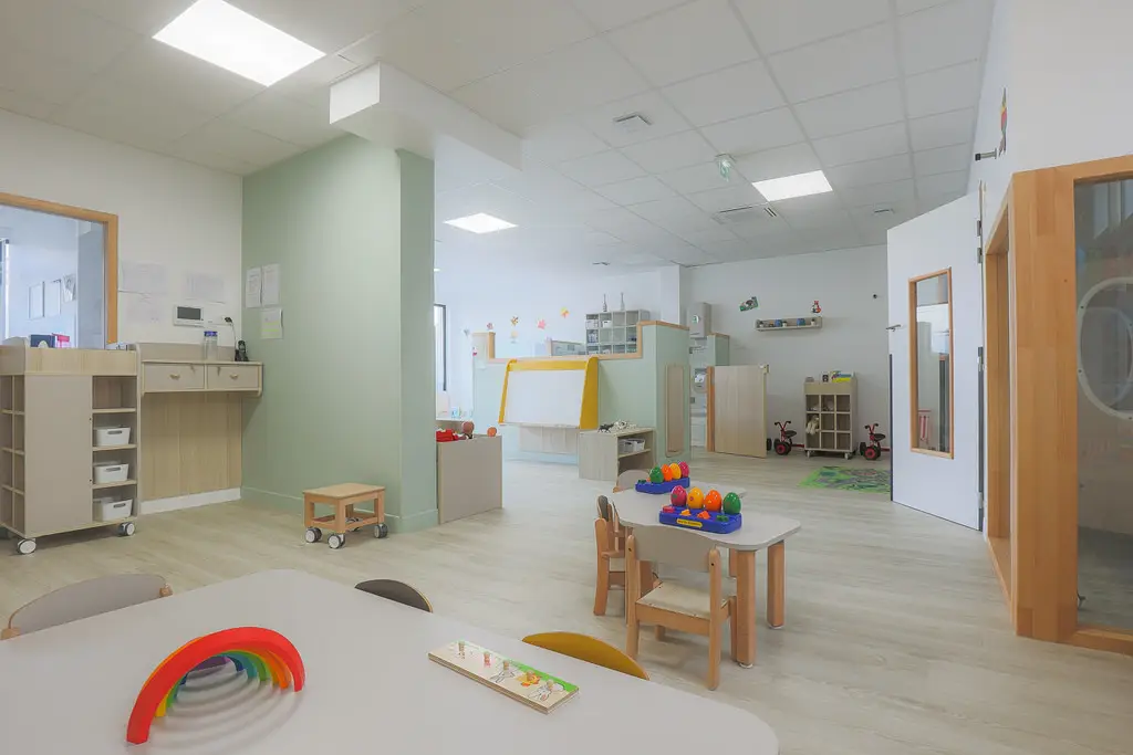 L'ambiance <strong>Montessori</strong> et des ateliers d'anglais
