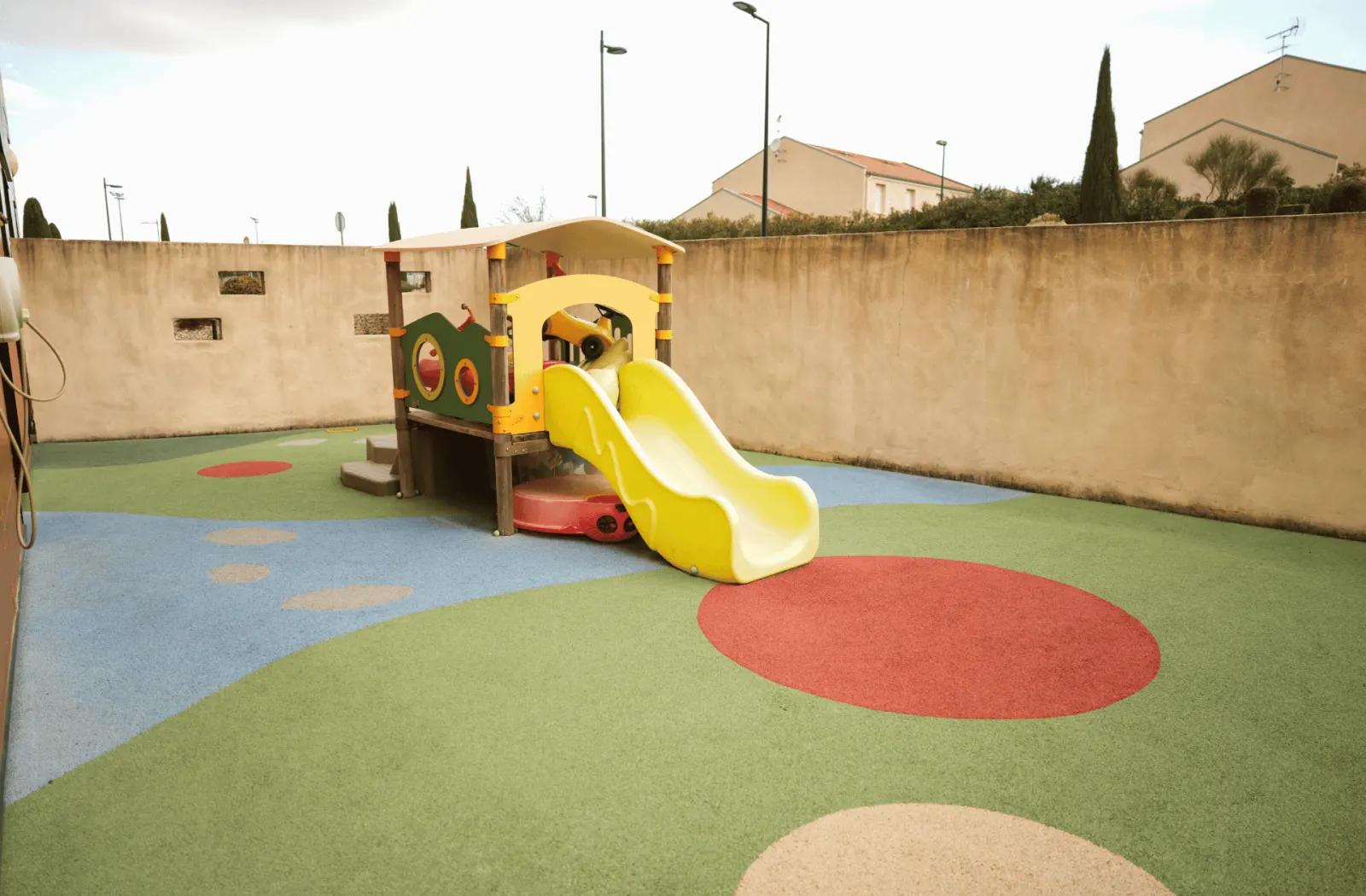 Monti'loup, une micro-crèche en plein cœur de la zone de <strong>Maubec</strong>