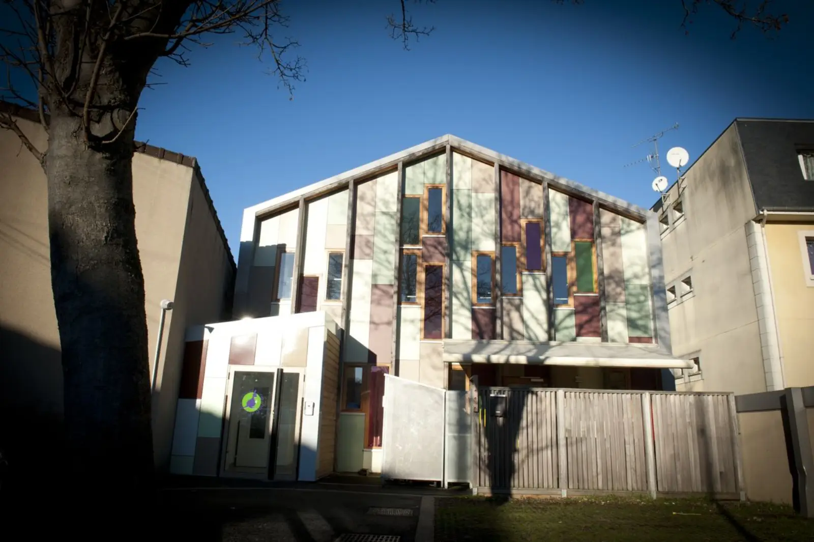 Façade de la crèche La Maison Kangourou Clichy à Clichy-sous-Bois