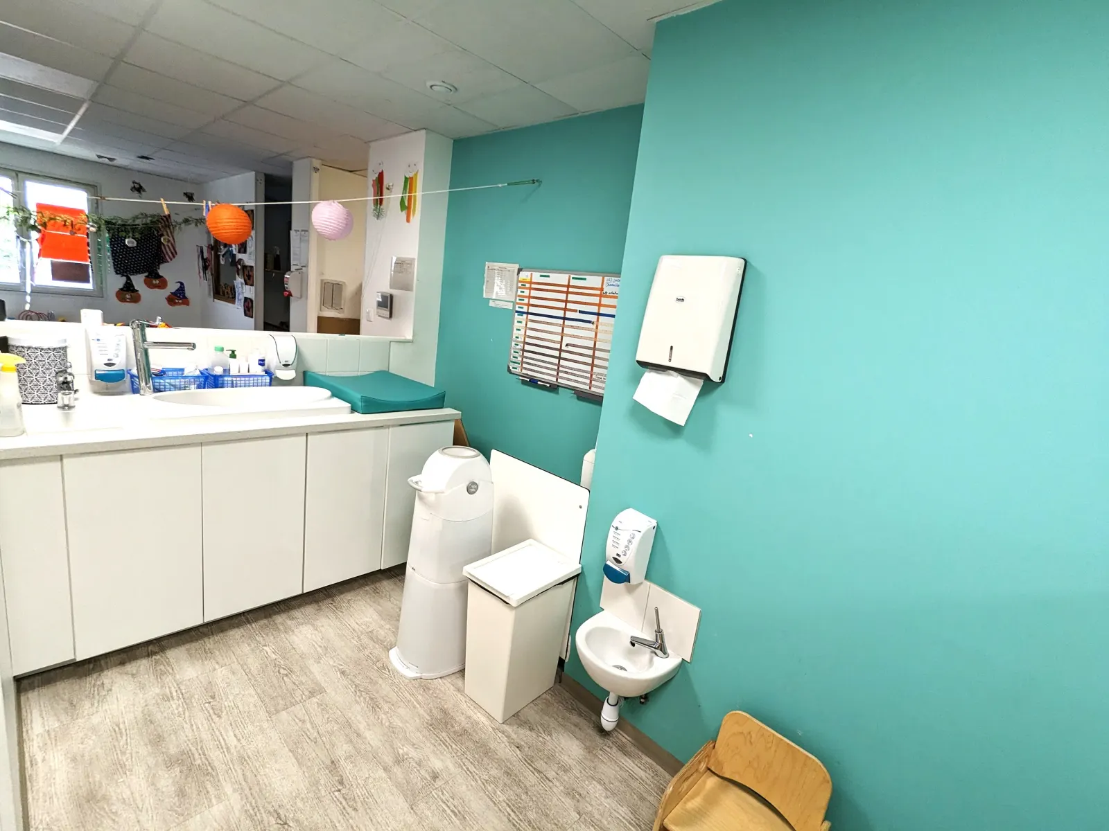 Espace de change de la micro-crèche Les Petites Pousses de Saint-Pierre