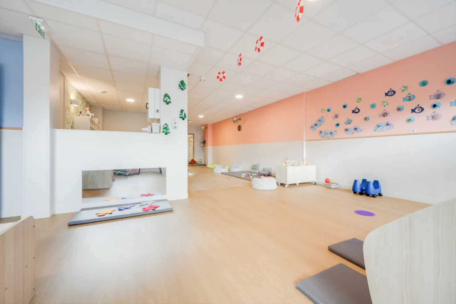 Salle d'activités de la micro-crèche à Garches