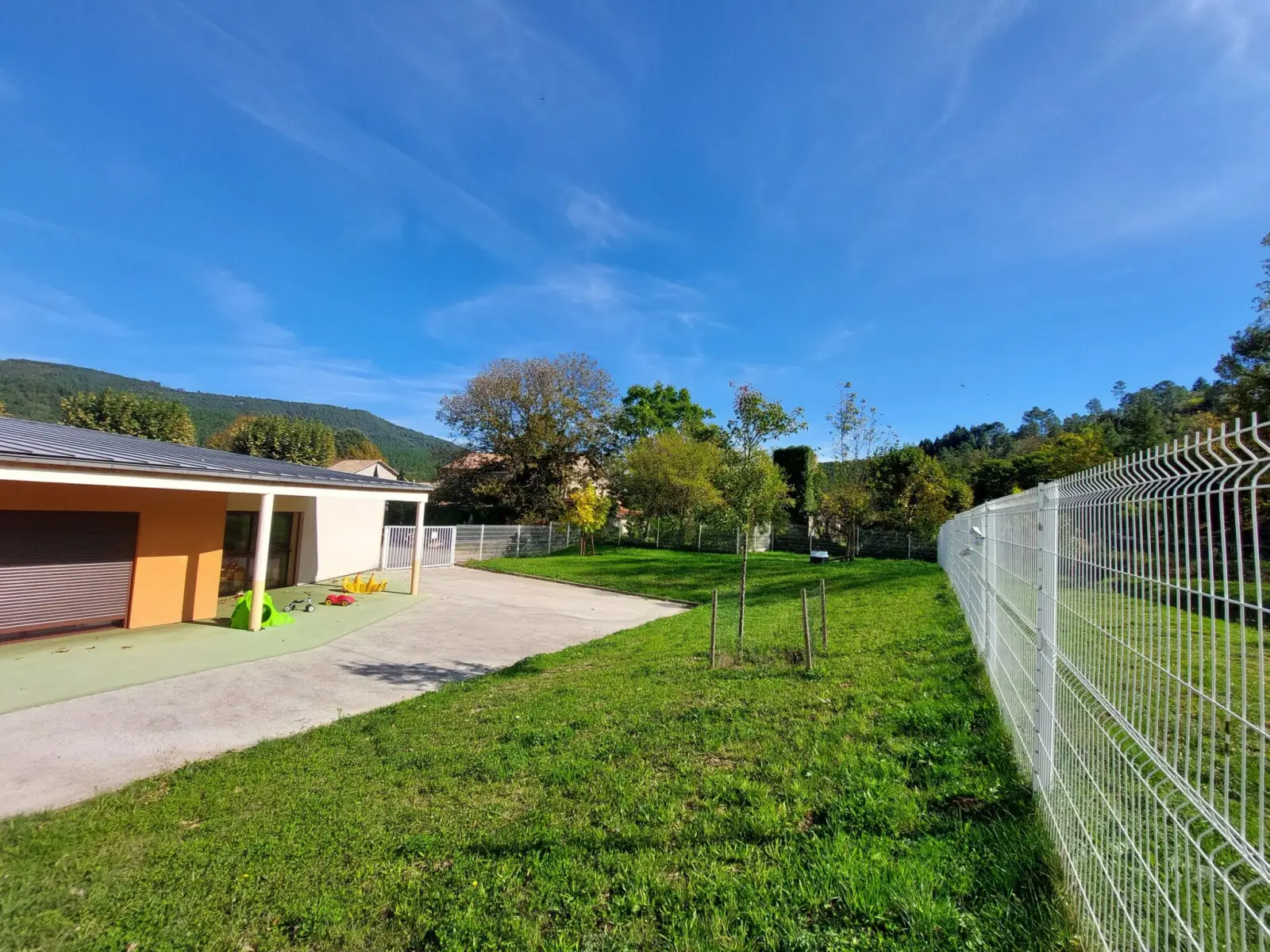 Dortoir de la micro-crèche Los Quinsons à Chamborigaud