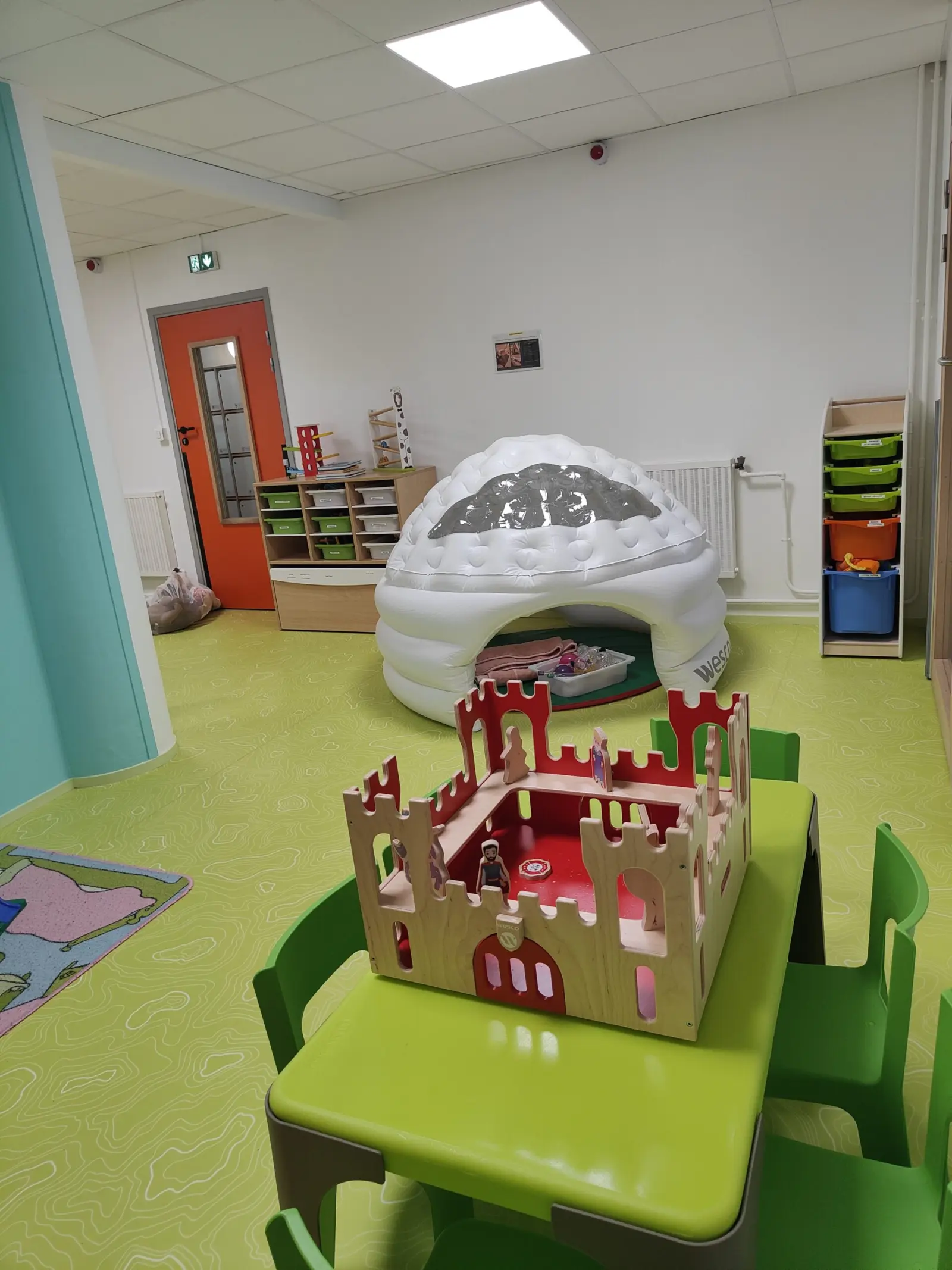 Salle de motricité de la Crèche Pom'Cannelle à Châlons-en-Champagne
