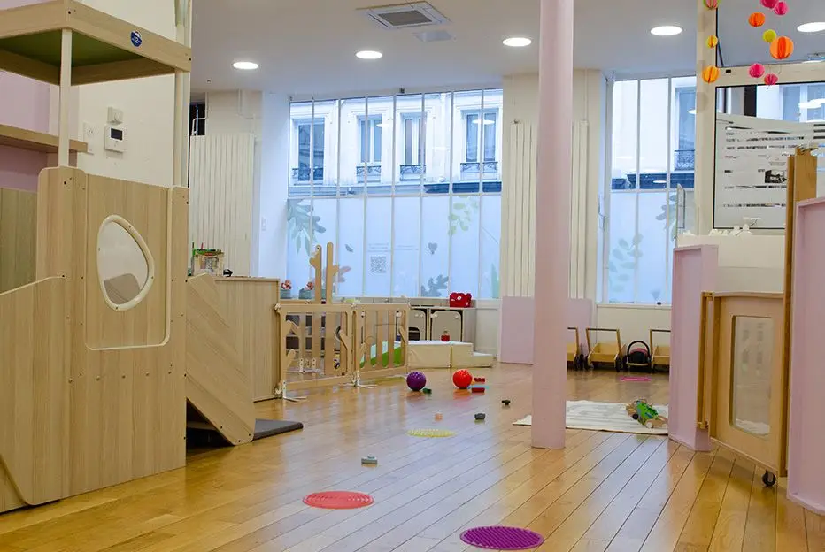Une micro-crèche <strong>lumineuse et chaleureuse</strong>, au cœur du 11<sup>e</sup>