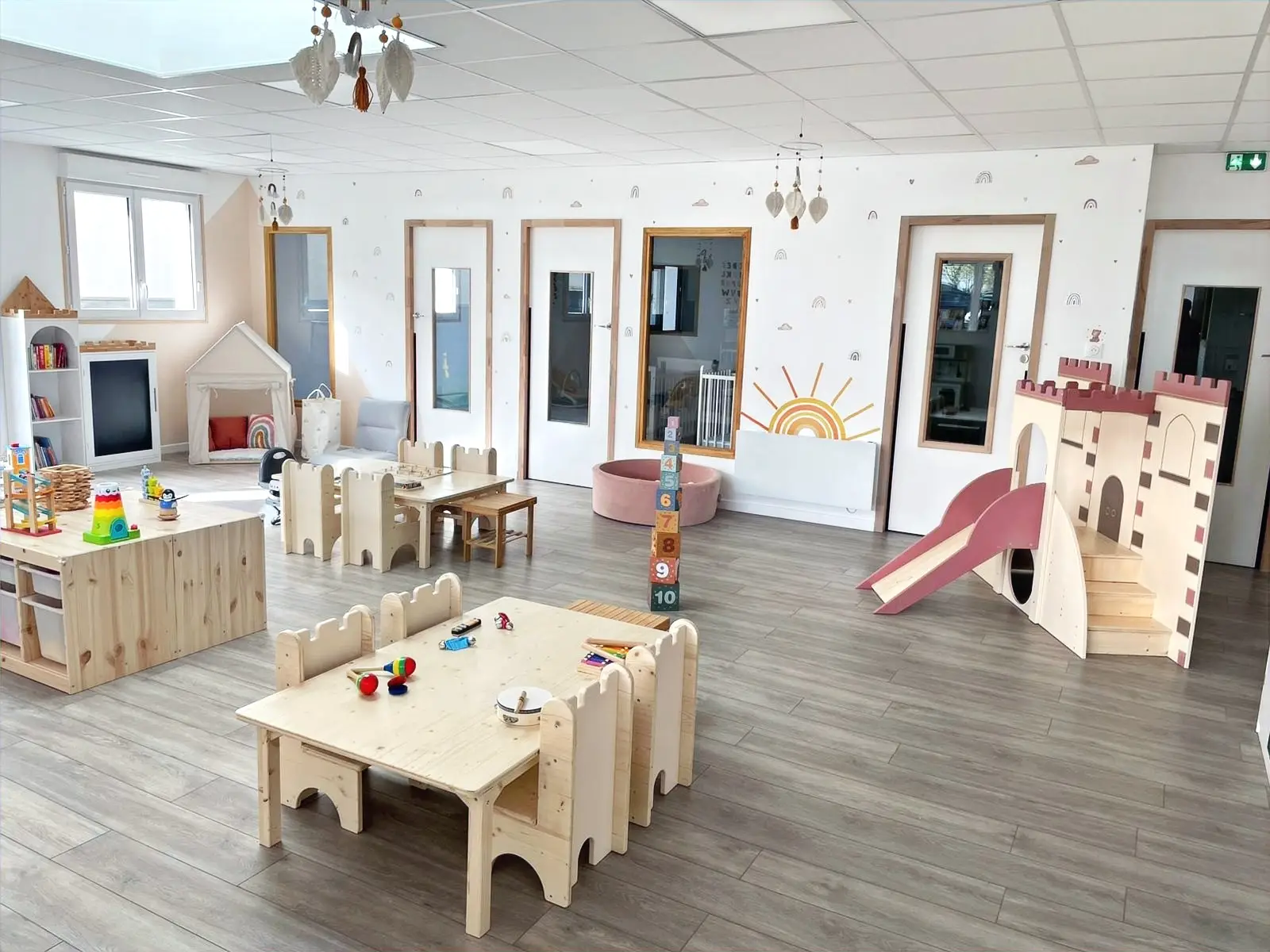 Une micro-crèche <strong>à taille humaine</strong>, au cœur du quartier de Souché
