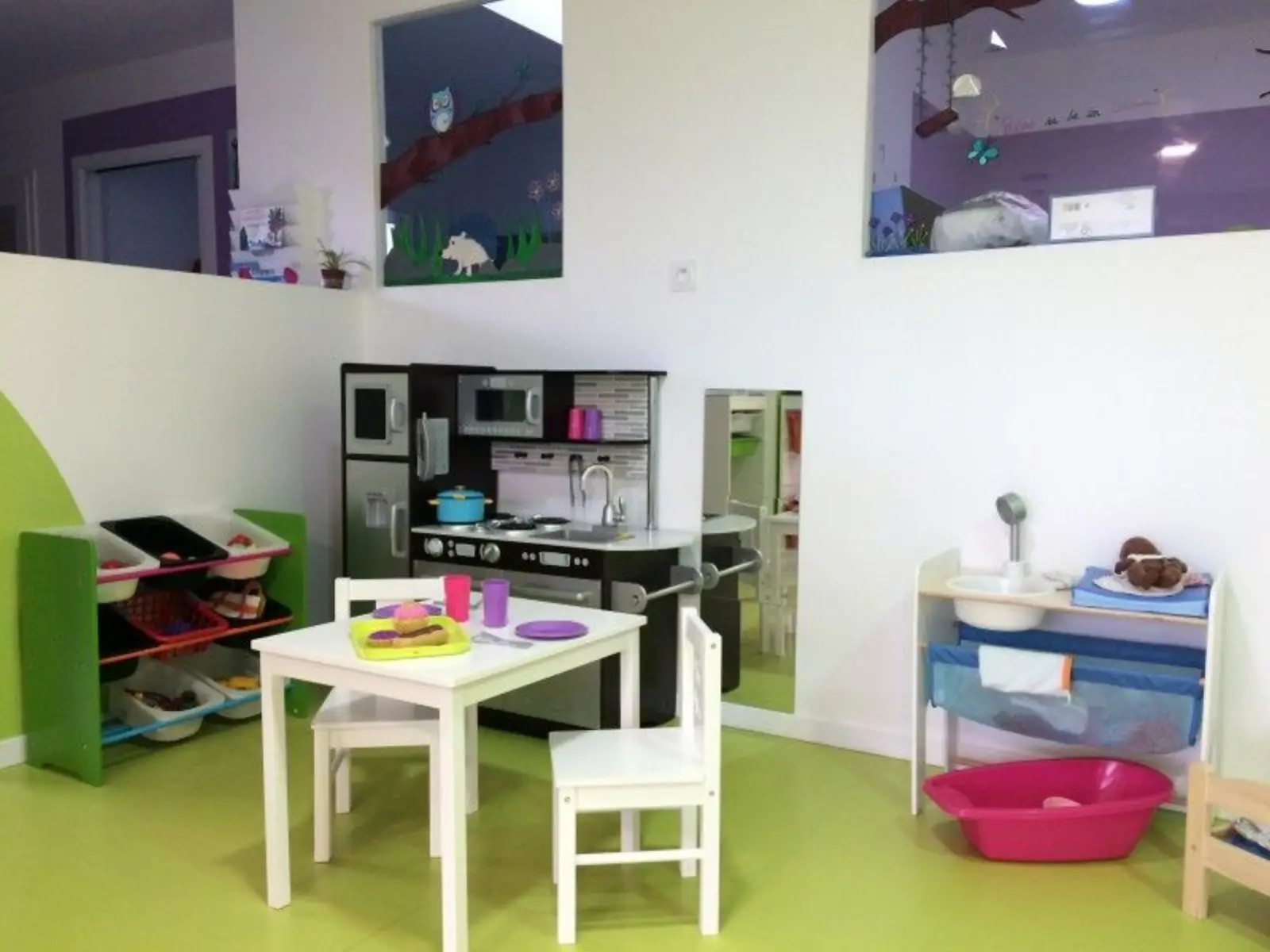 Espace de jeux d'imitation de la micro-crèche La Cabane des Chérubins à Libourne