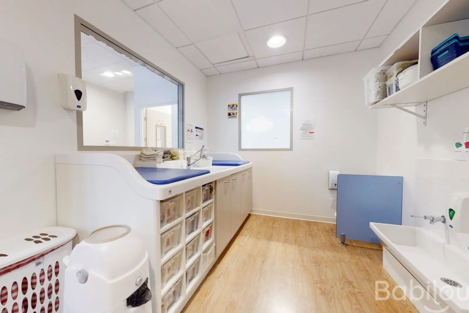 Espace de change de la crèche Babilou La-Plaine-St-Denis Gouges