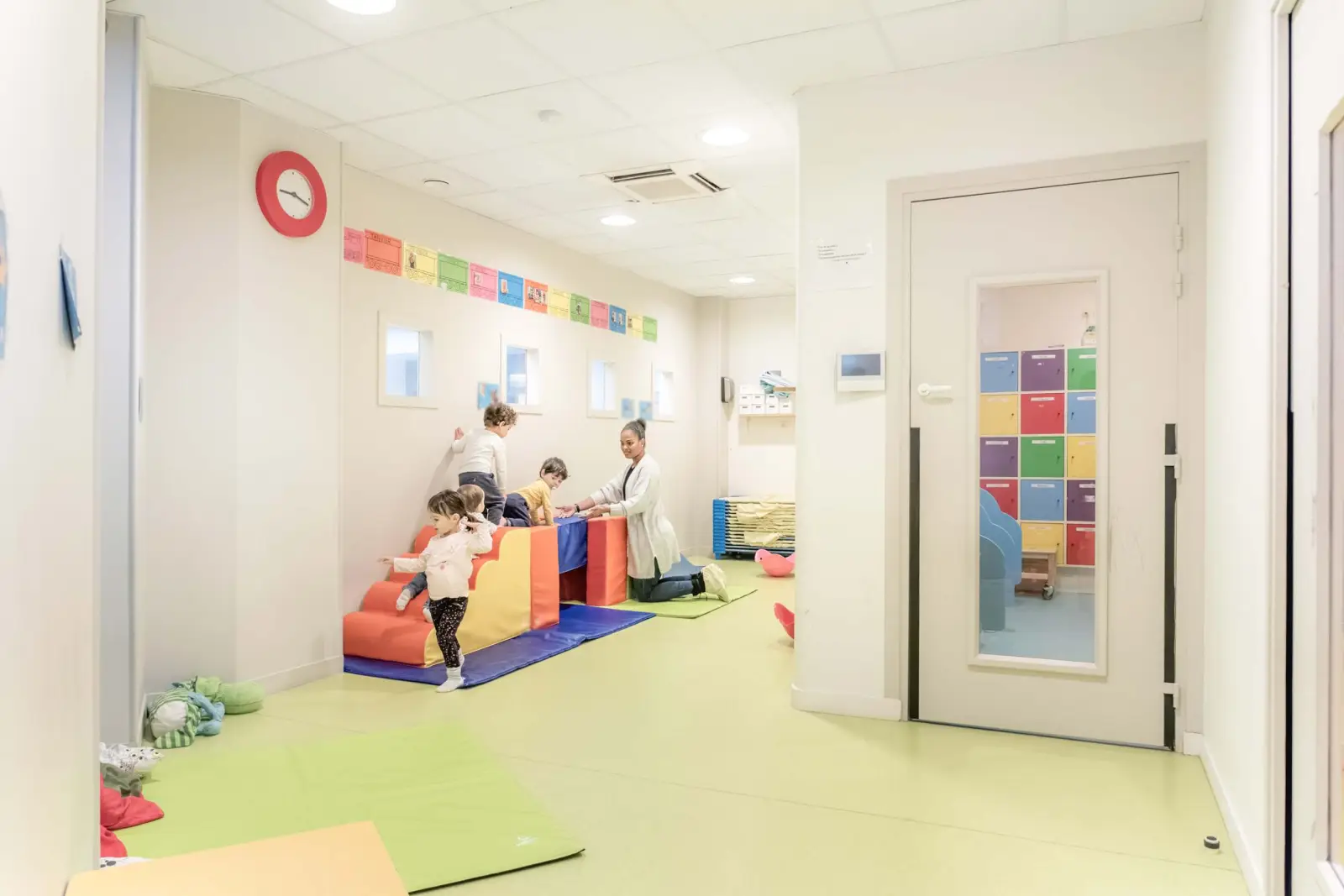 Espace de motricité de la crèche Babilou Paris Javel