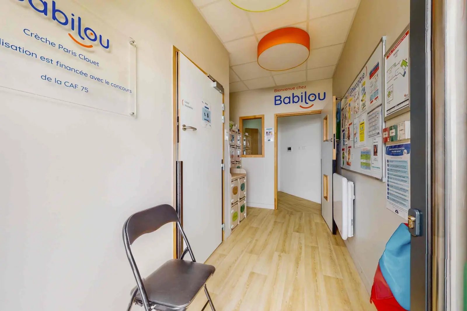 Entrée de la micro-crèche Babilou Paris Clouet