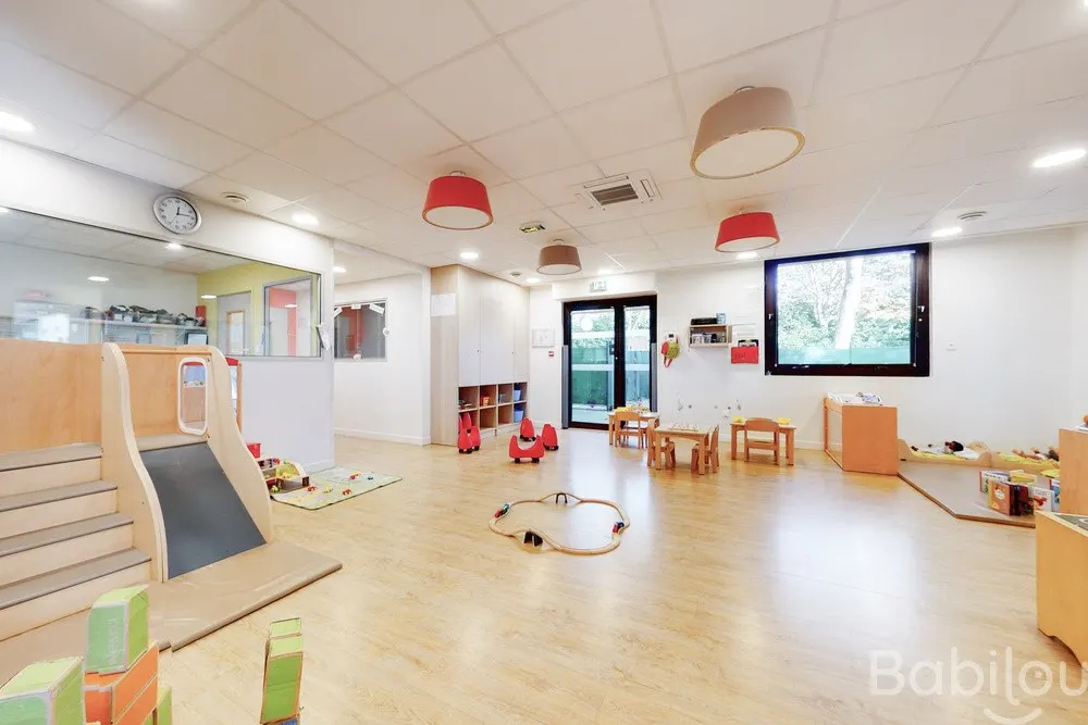 Salle de jeux de la crèche Babilou Montigny Timbaud