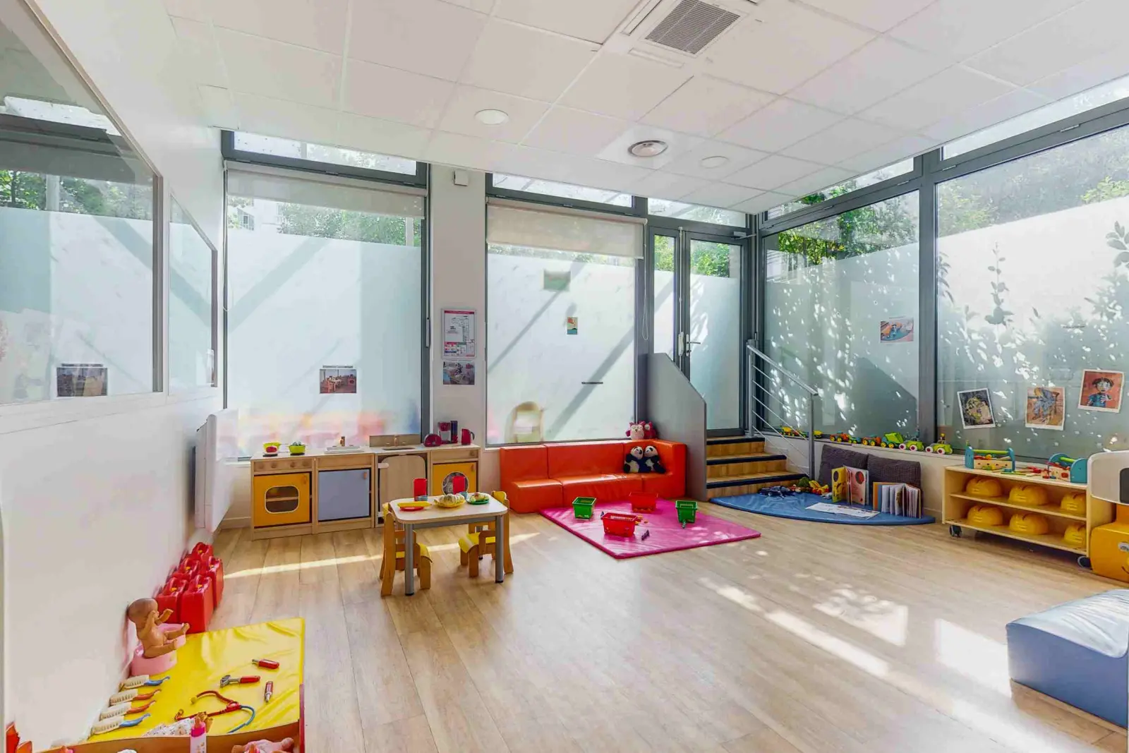 Coin cuisine dinette de la crèche Babilou Clichy Chancé Milly