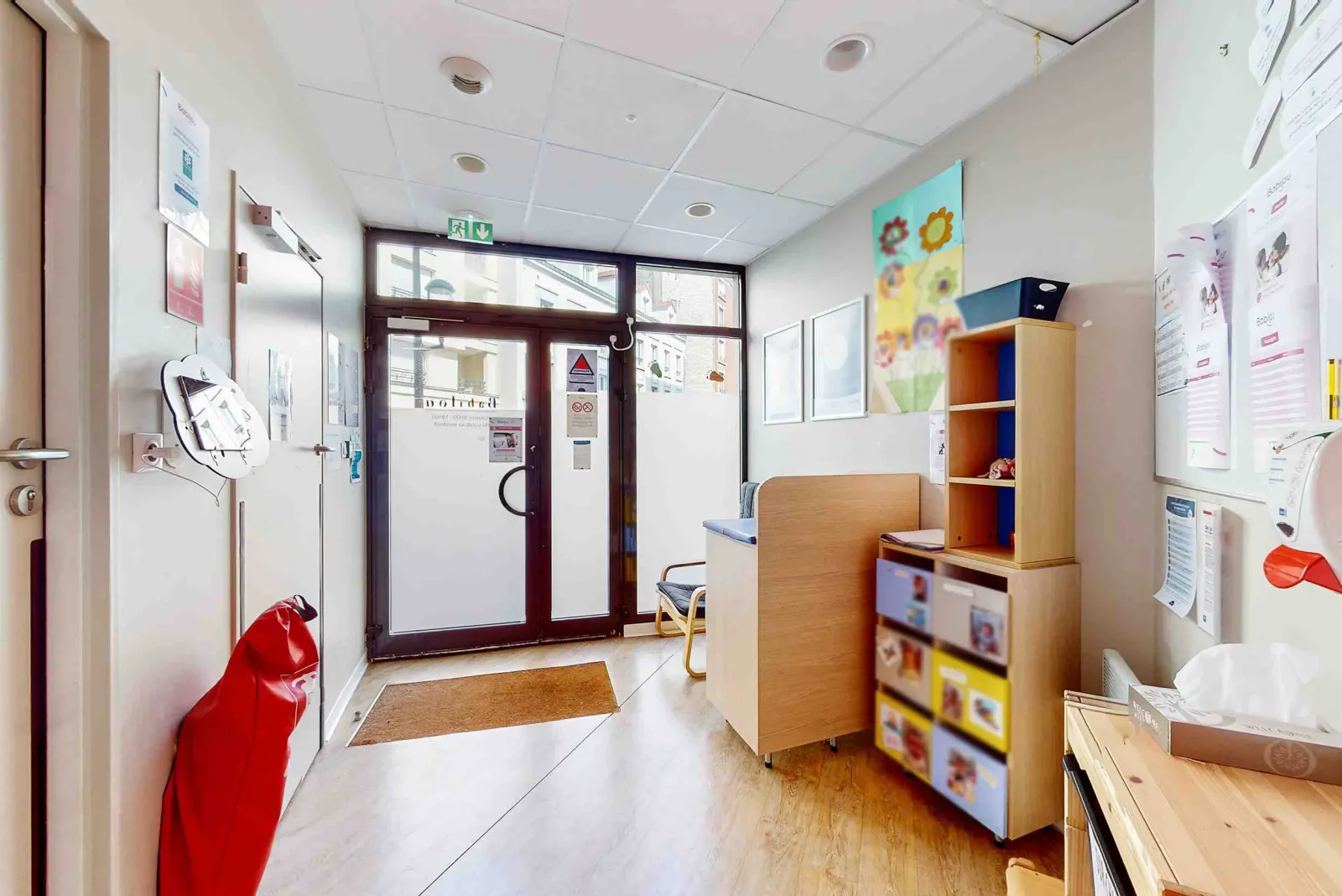Entrée de la crèche Babilou Boulogne Aguessau
