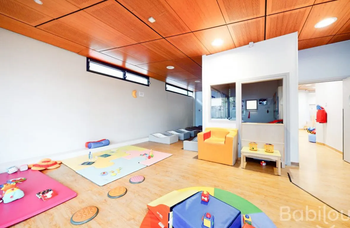 Salle de jeux de la crèche Babilou Rueil Doumer