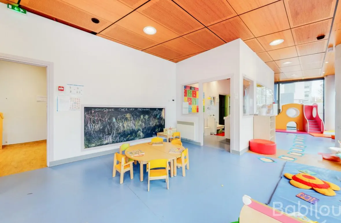 Salle des Papillons de la crèche Babilou Rueil Doumer
