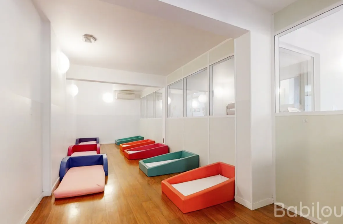 Dortoir de la crèche Babilou Asnières Amélie