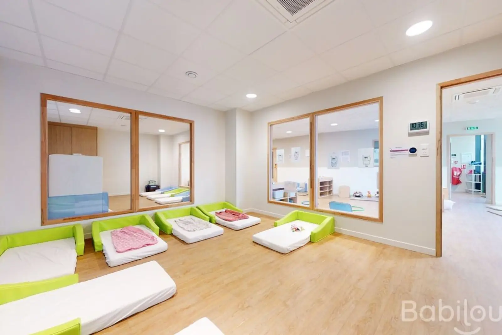 Dortoir de la crèche Babilou Nanterre Bouvets