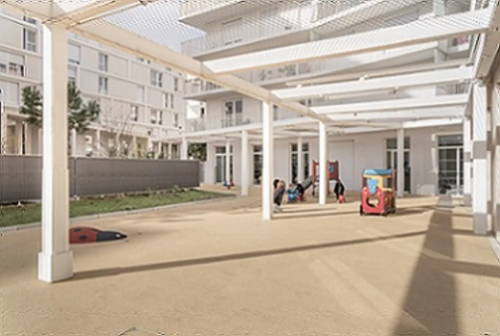 Terrasse couverte extérieure de la crèche Babilou Gif-sur-Yvette Moulon