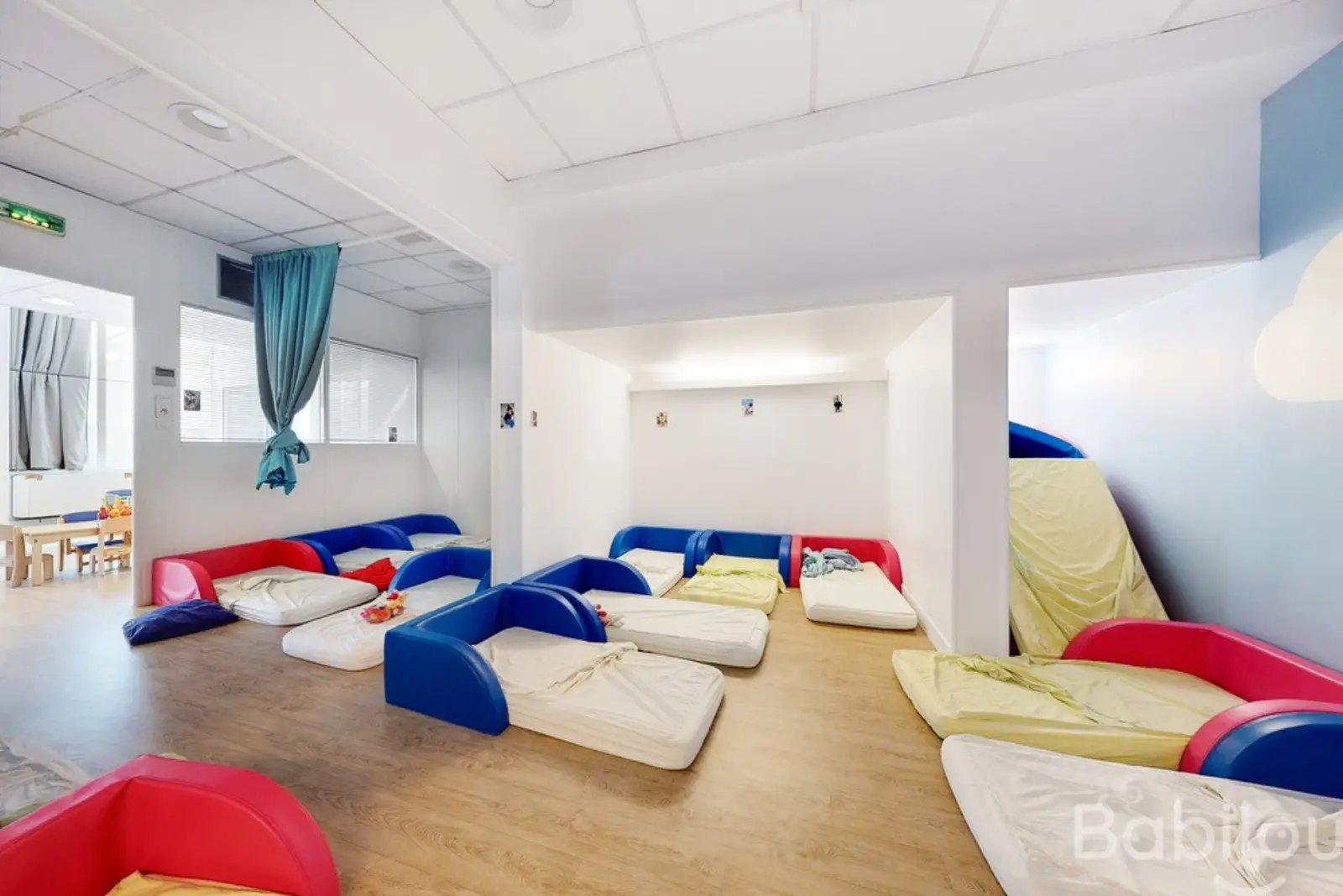 Dortoir de la crèche Babilou à Thiais