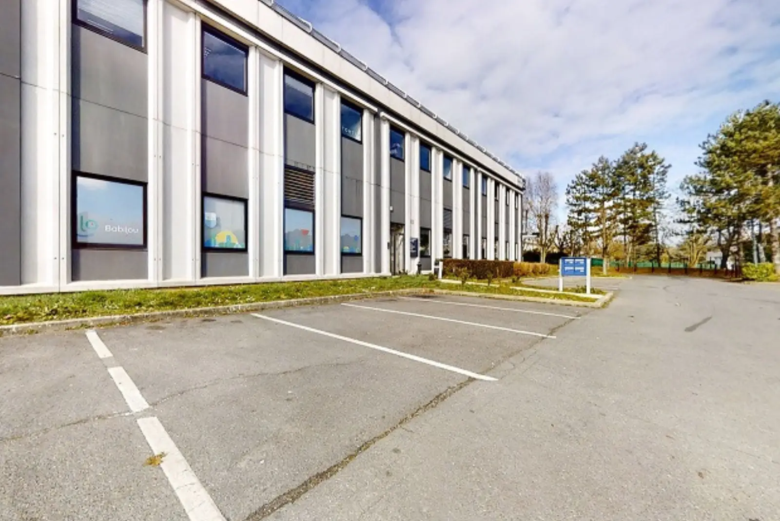 Façade de la crèche Babilou Cergy Petit Albi