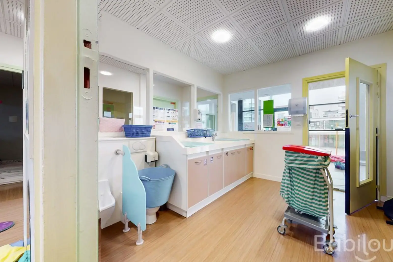 Salle de bain de la crèche Babilou Cergy Nautilus Les Merveilles