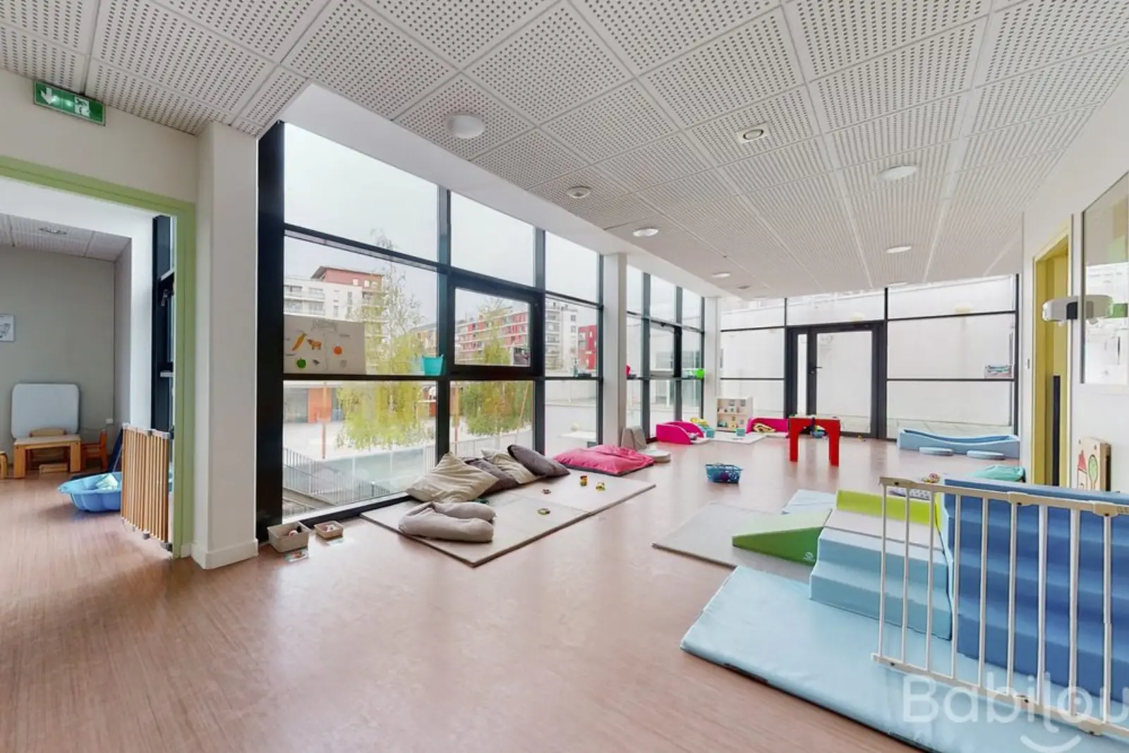 Salle de vie de la crèche Babilou Cergy Nautilus Les Merveilles