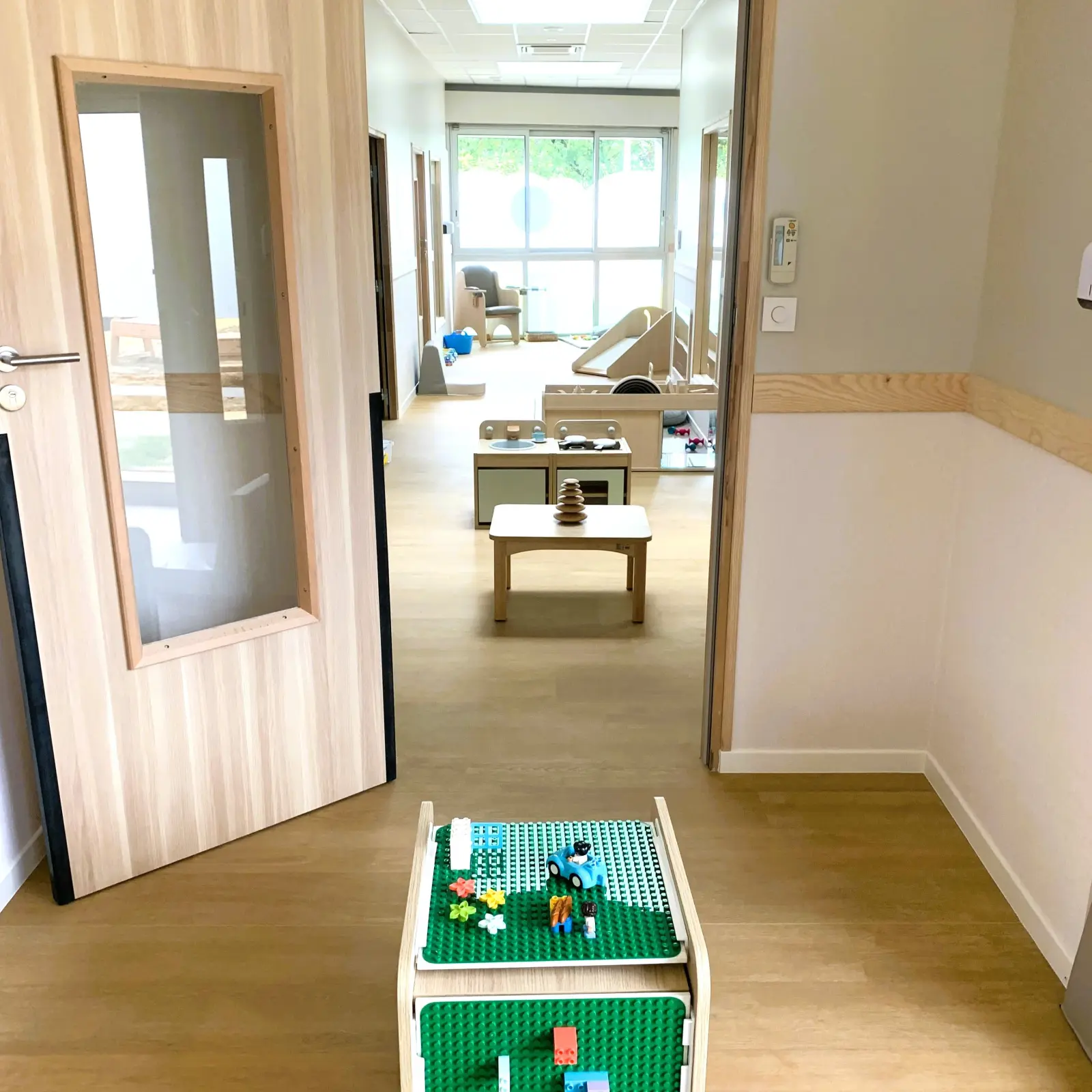 Espace de jeux et de motricité de la crèche Babilou Le Pecq Sartrouville