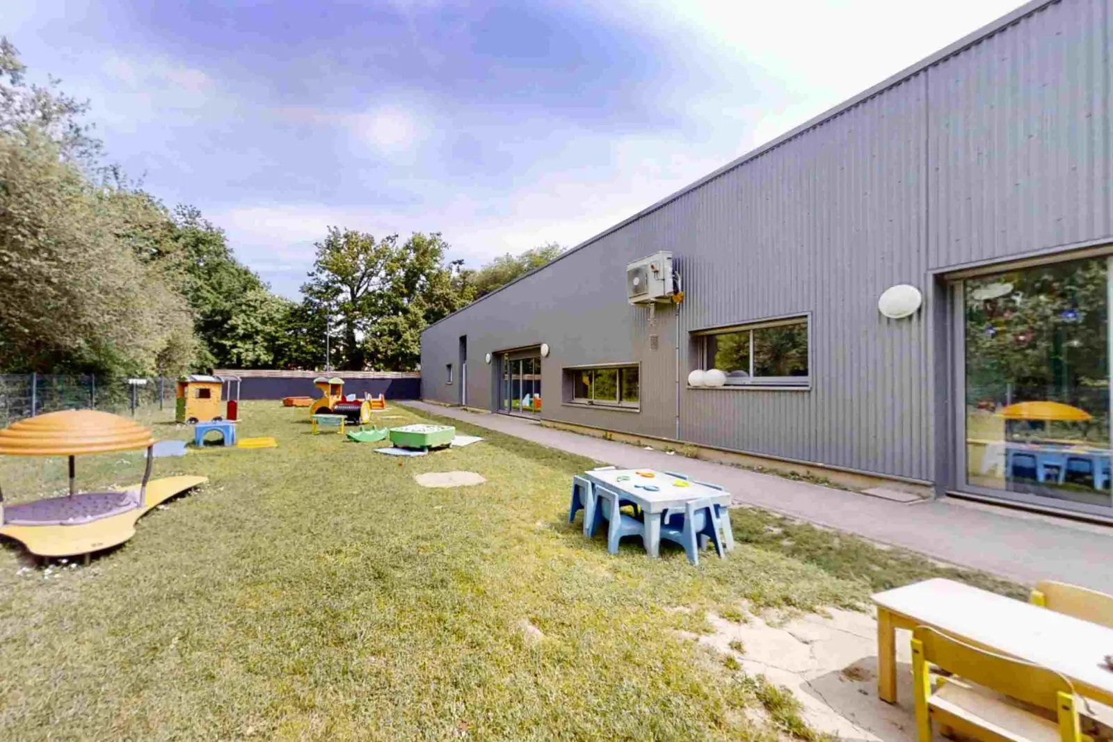 Une crèche à Saint-Grégoire, aux portes de Rennes