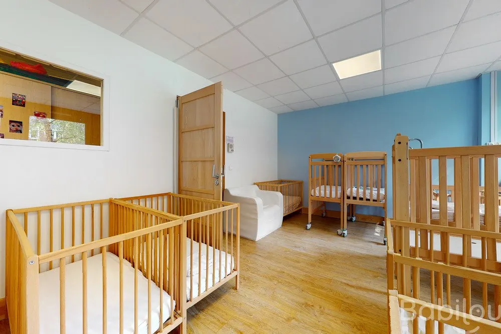 Dortoir de la crèche Babilou La Madeleine Promenades