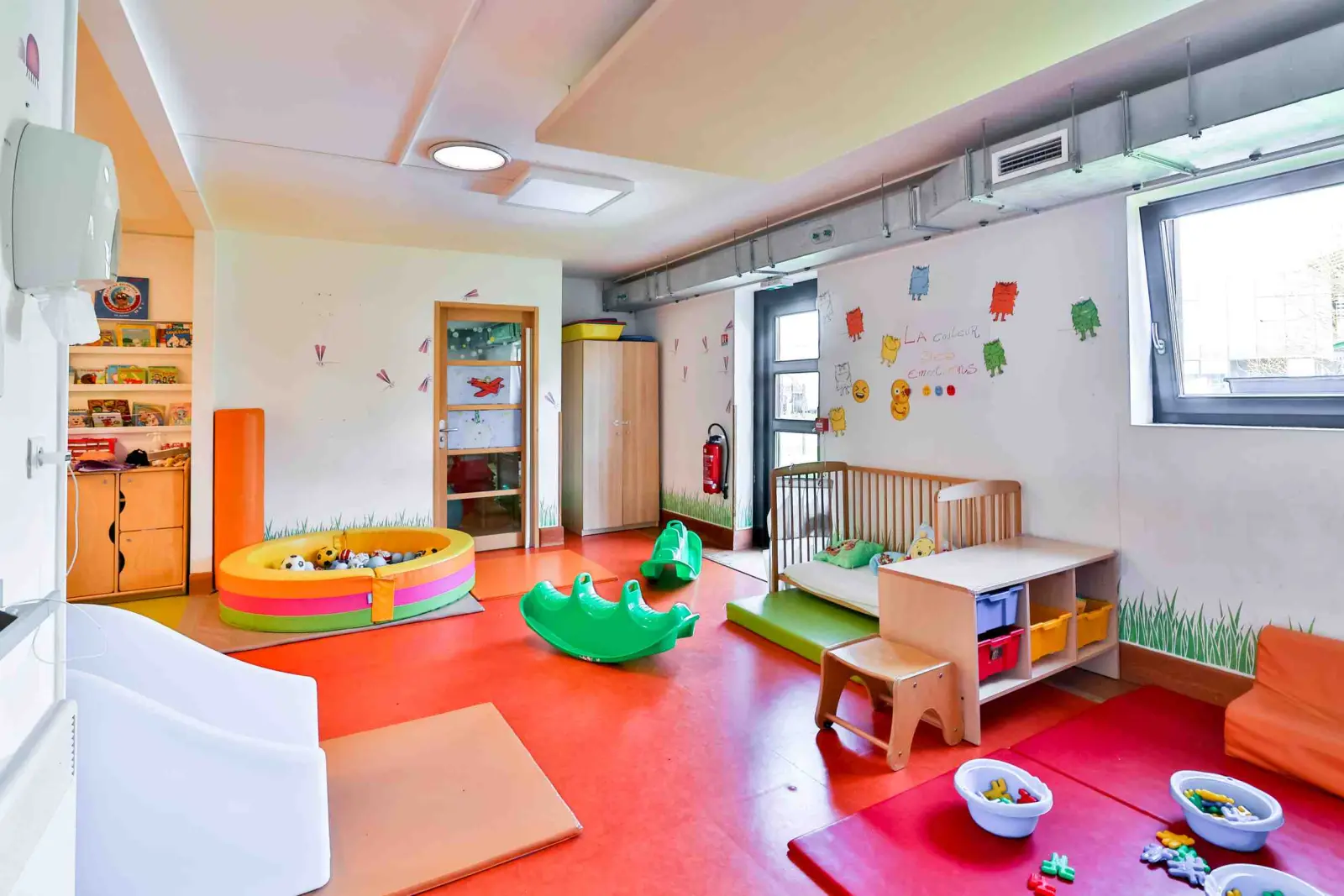 Salle de motricité de la crèche Babilou Sainghin-en-Mélantois Harrisson