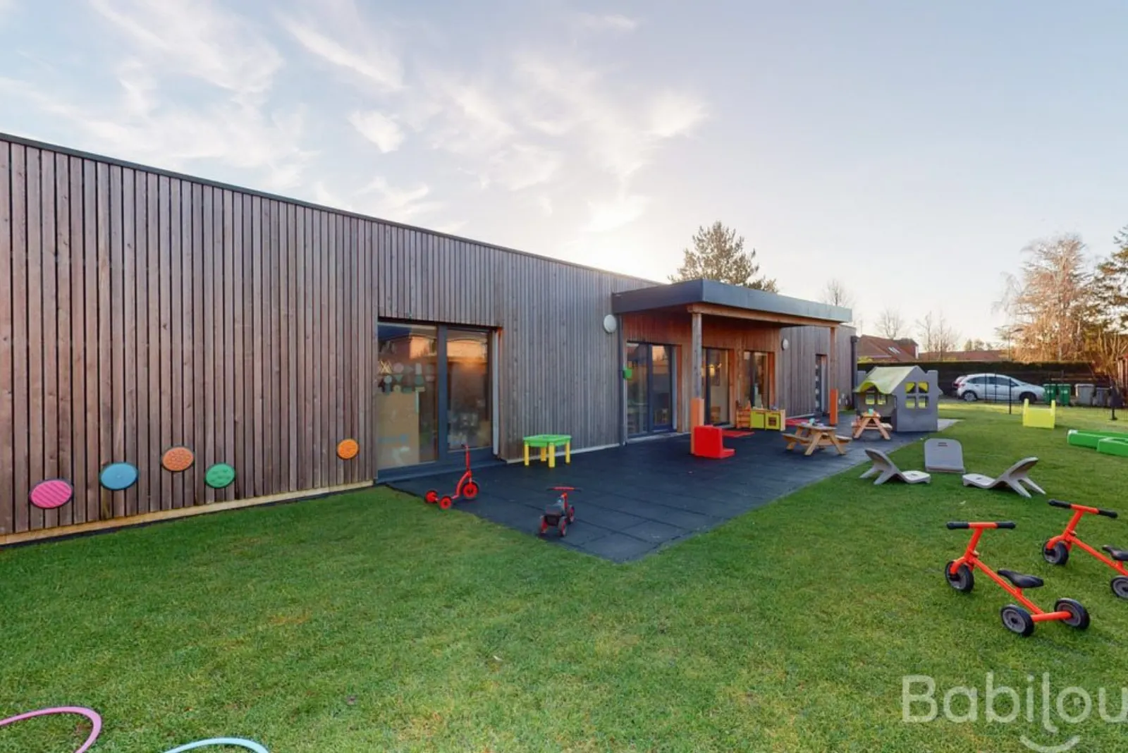 Façade en bois de la crèche Babilou Cysoing Philippe