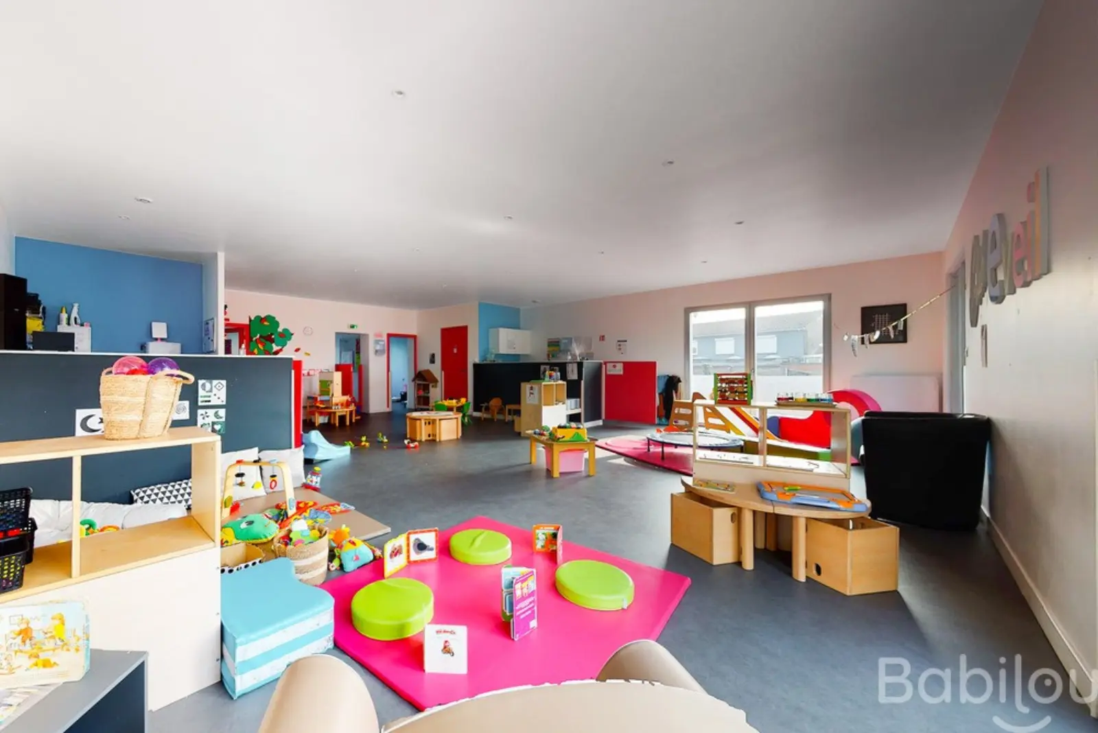 Espace de jeux libres de la micro-crèche Babilou Hem Droulers