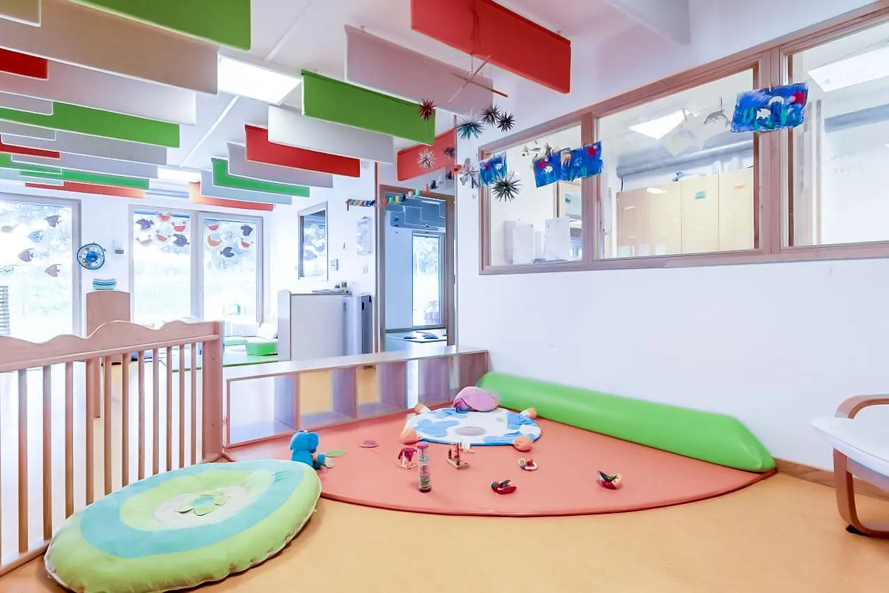 Salle de jeux de la crèche Babilou Châteaubourg Cugnot