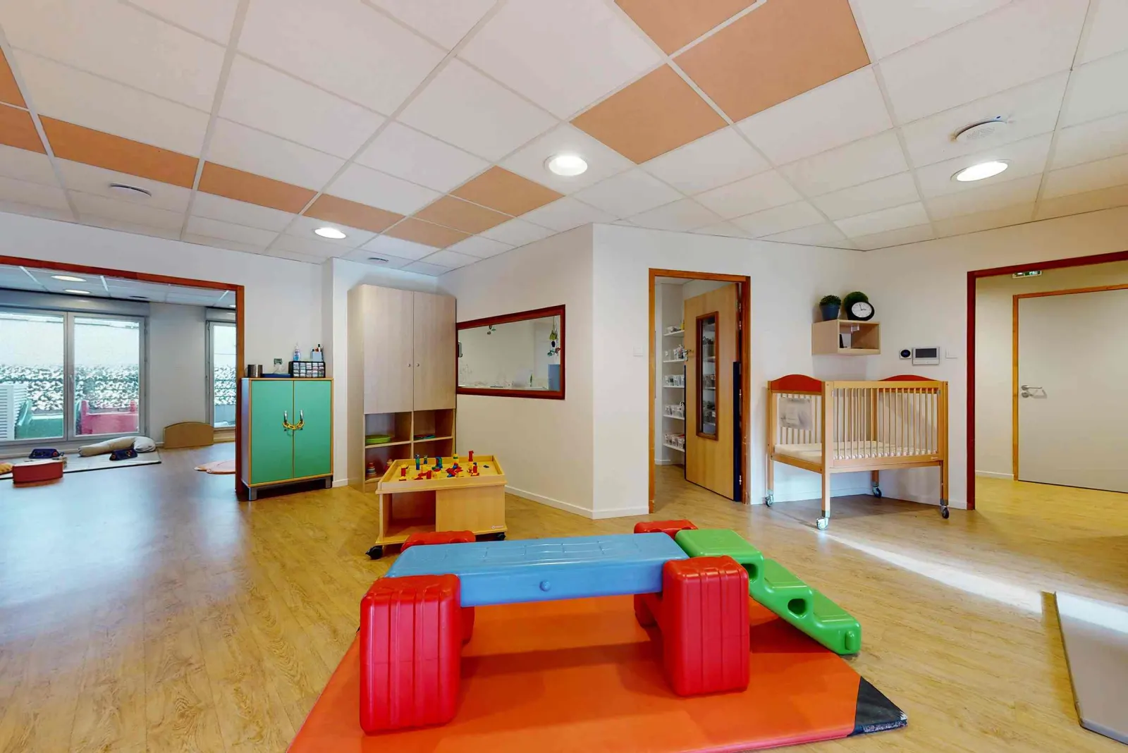 Espace de vie des bébés de la crèche Babilou Lyon Berthet