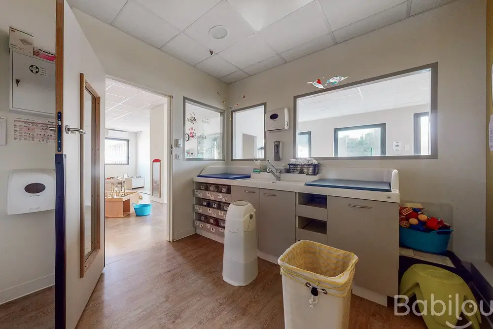 Espace de change de la crèche Babilou Tassin Gaulle