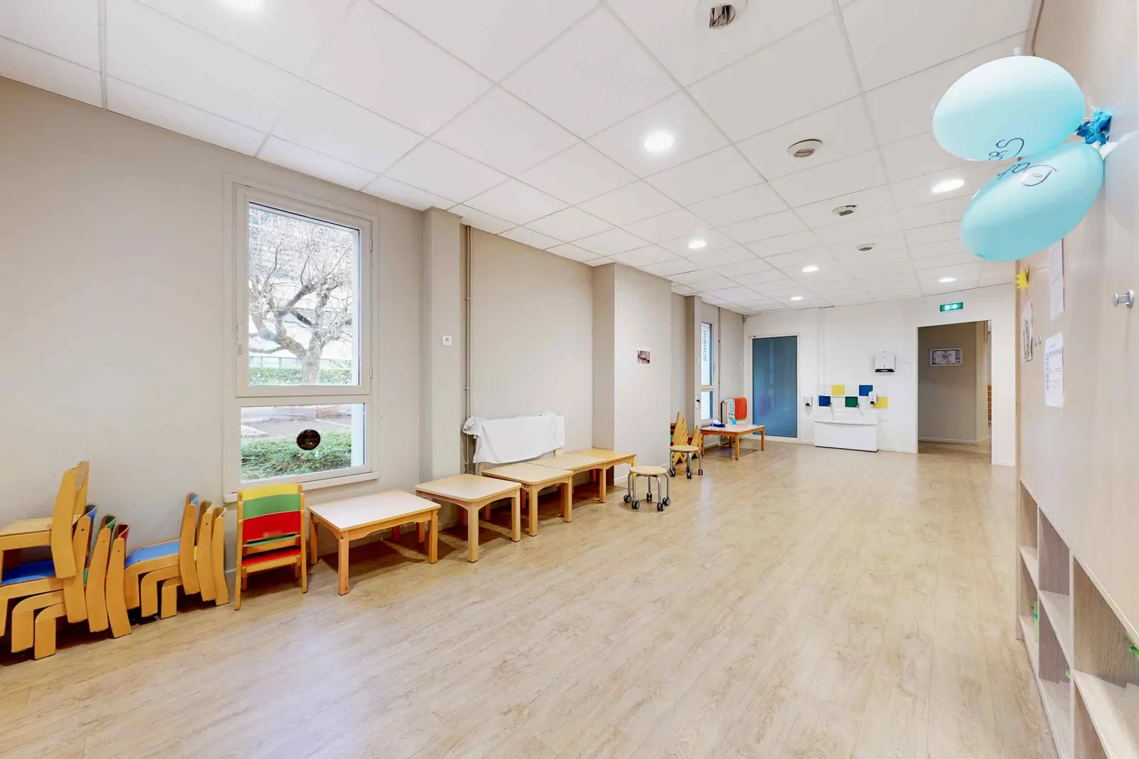 Salle de jeu décorée de la crèche Babilou Lyon Vercors