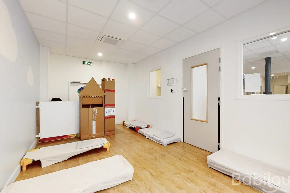 Dortoir de la crèche Babilou Marseille République Dames