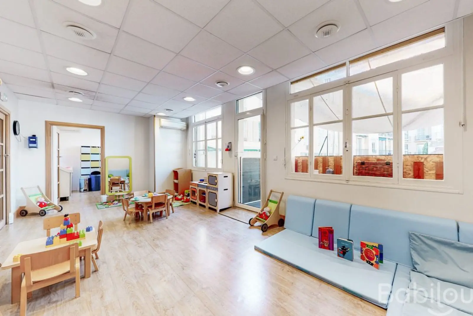 Salle d'éveil de la crèche Babilou Nice La Buffa