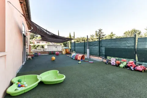 Une micro-crèche de 10 places entre Grasse et Valbonne