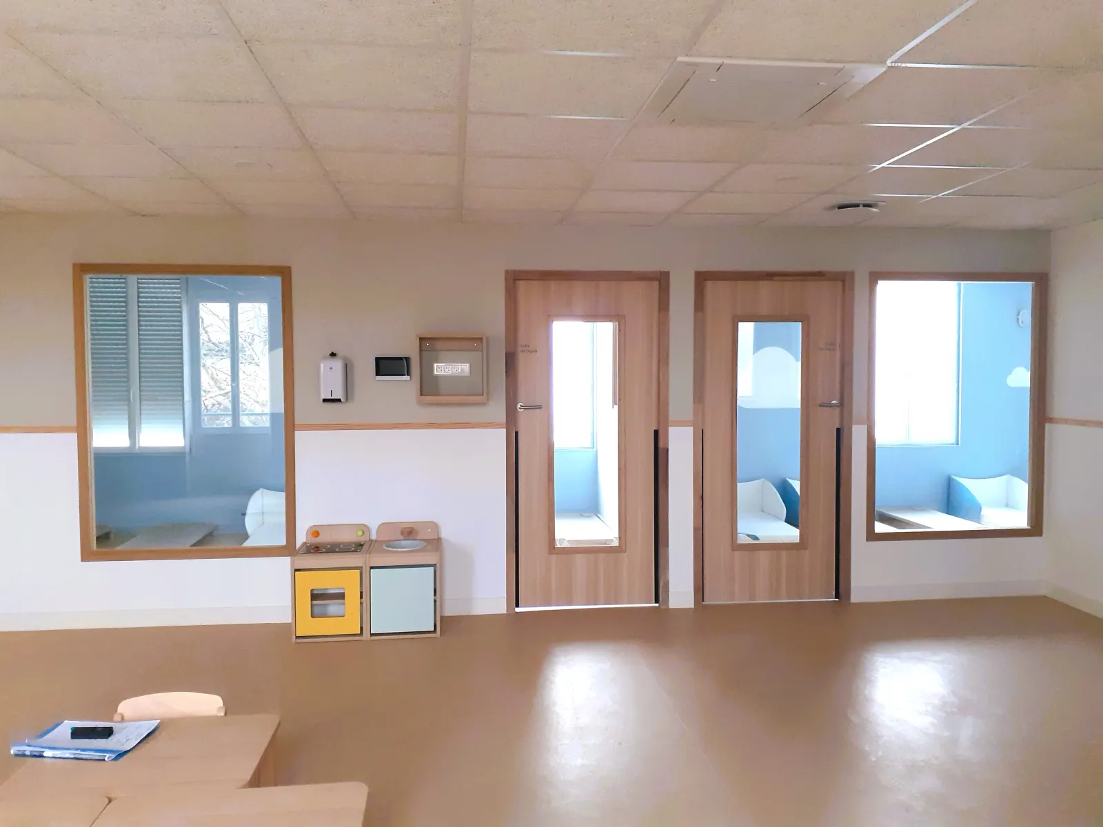 Salle de repos de la crèche Babilou Bordeaux Fils