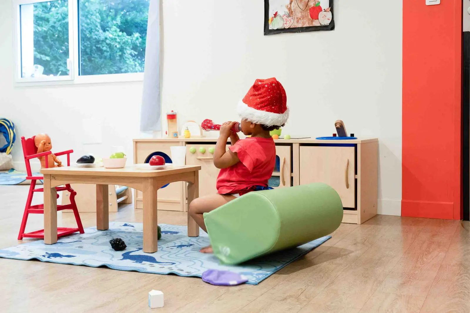Coin cuisine et jeux d'imitation de la crèche Babilou Bordeaux Douet