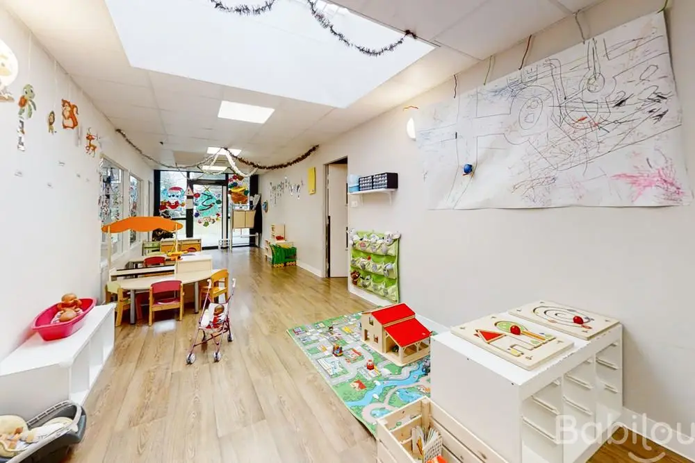 Espace d'éveil pour bébés à la crèche Babilou Castelnau