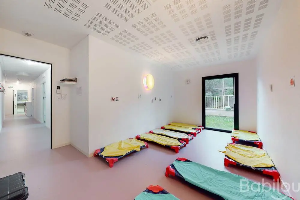 Couloir intérieur de la crèche Babilou Balma Vidailhan