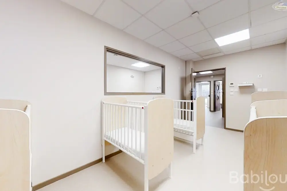 Dortoir de la crèche Babilou Launaguet Fignac
