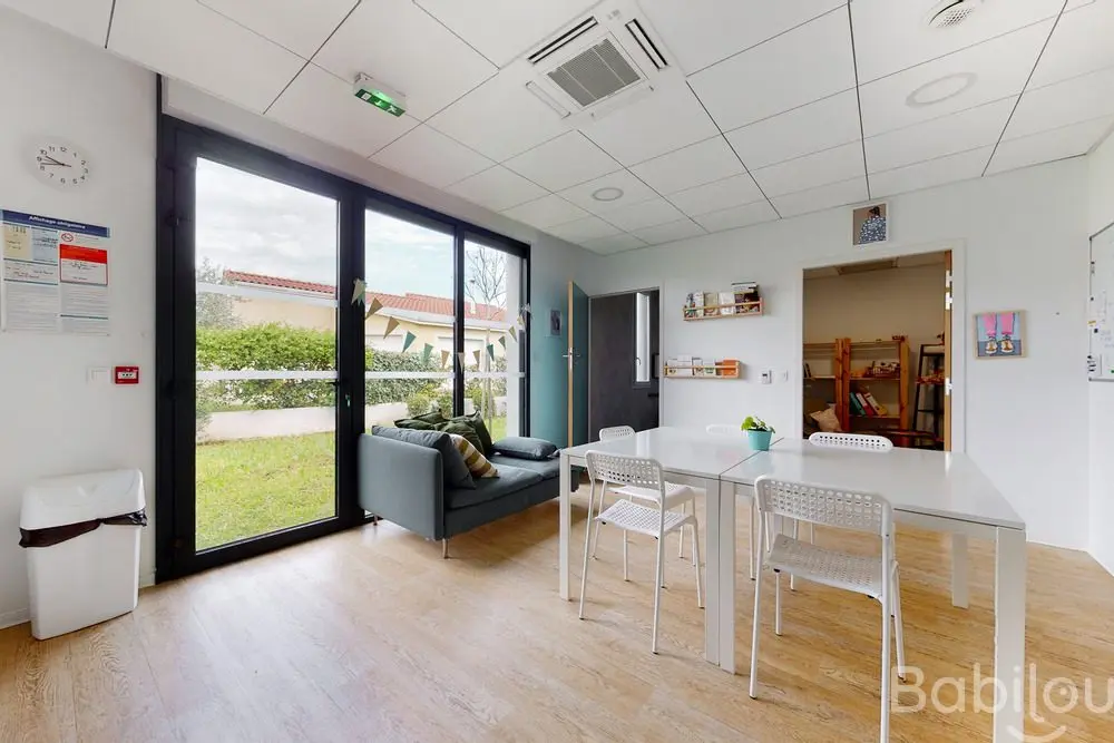 Salle de vie de la crèche Babilou Plaisance Yourcenar