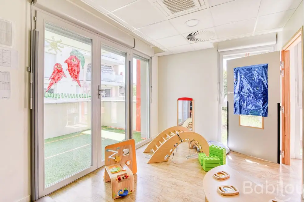 Salle de jeux de la crèche Babilou Toulouse Lalande