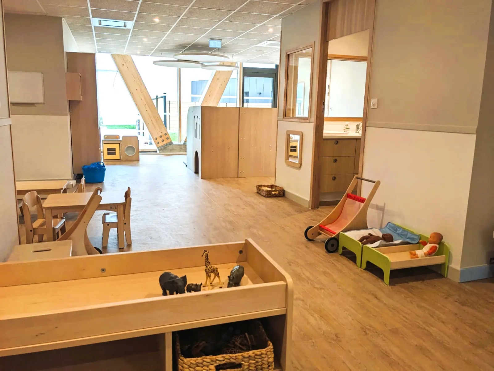 Salle de jeux d'imitation de la crèche Babilou Toulouse Lascrosses
