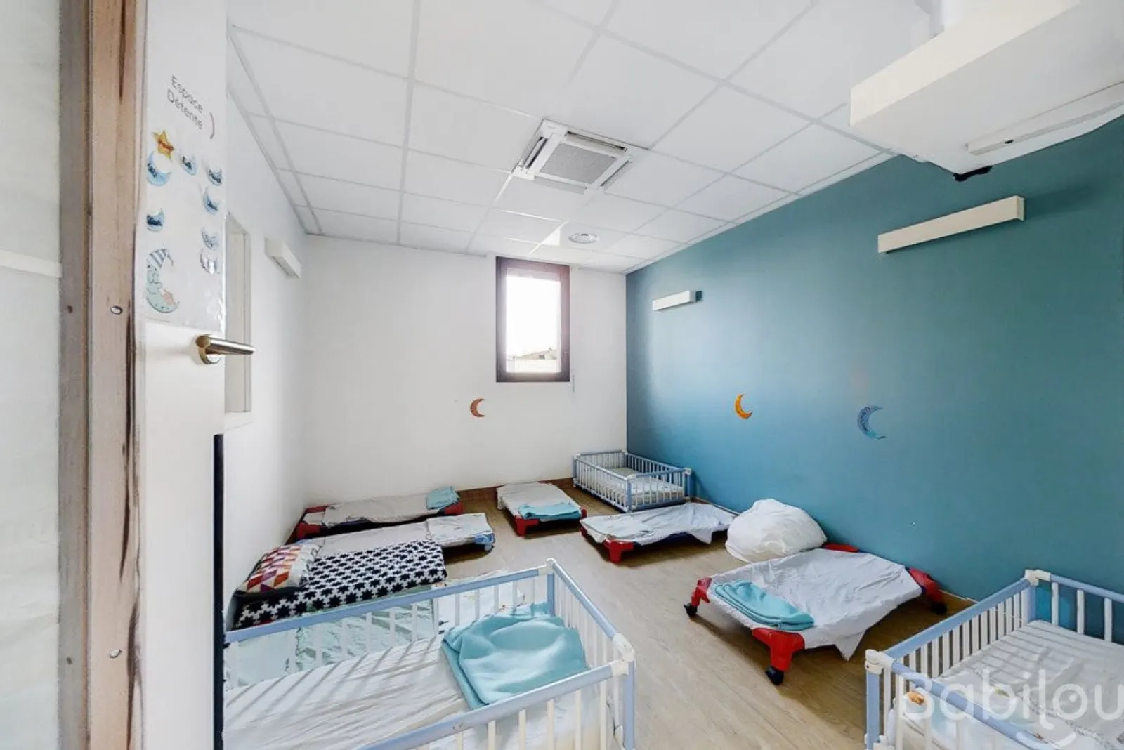 Dortoir de la crèche Babilou Eaunes Mairie