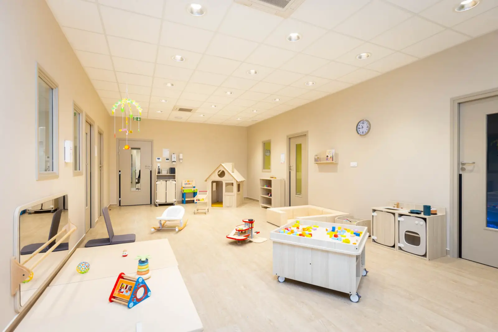 Salle de jeu et d'éveil de la micro-crèche Achille et Camille à Lunéville