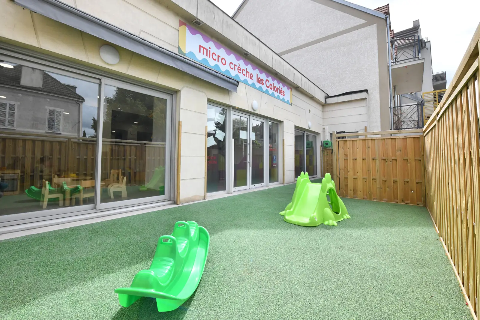 Une micro-crèche <strong>du réseau Les Coloriés</strong>, au centre-ville de Poissy
